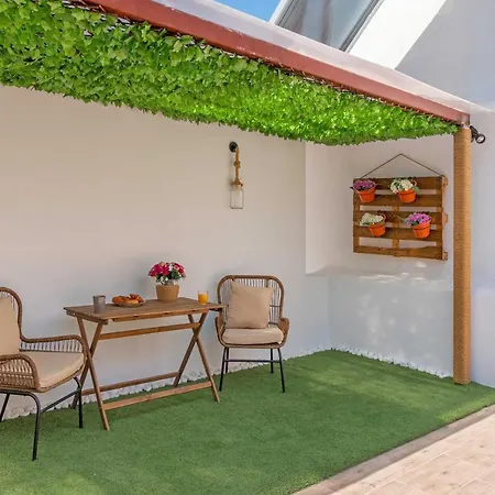 Cool Style Private Apartments-3