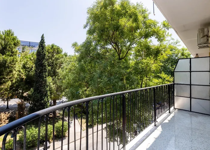 Renovated Near Acropolis